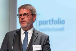 Portfolio_2020_Andreas_Schwarz-208