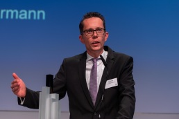 Portfolio_2021_Andreas_Schwarz-713-Kopie