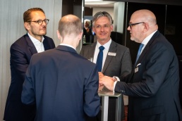 00002_Awards23_Jako_Atmo-4