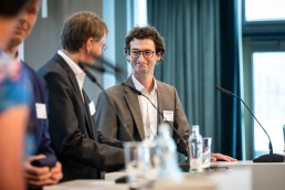 00012_Awards23_Jako_Session4_1500_1545-2