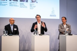 00014_Awards23_Jako_Session1_1400_1445