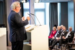 20240418_Awards24_Jako_0915-1005_Asselborn_Europa_029