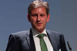 Portfolio_2020_Andreas_Schwarz-688