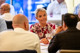 8354_Awards23_Dinner