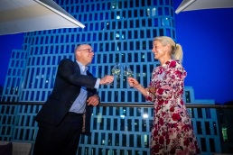 8822_Awards23_Dinner