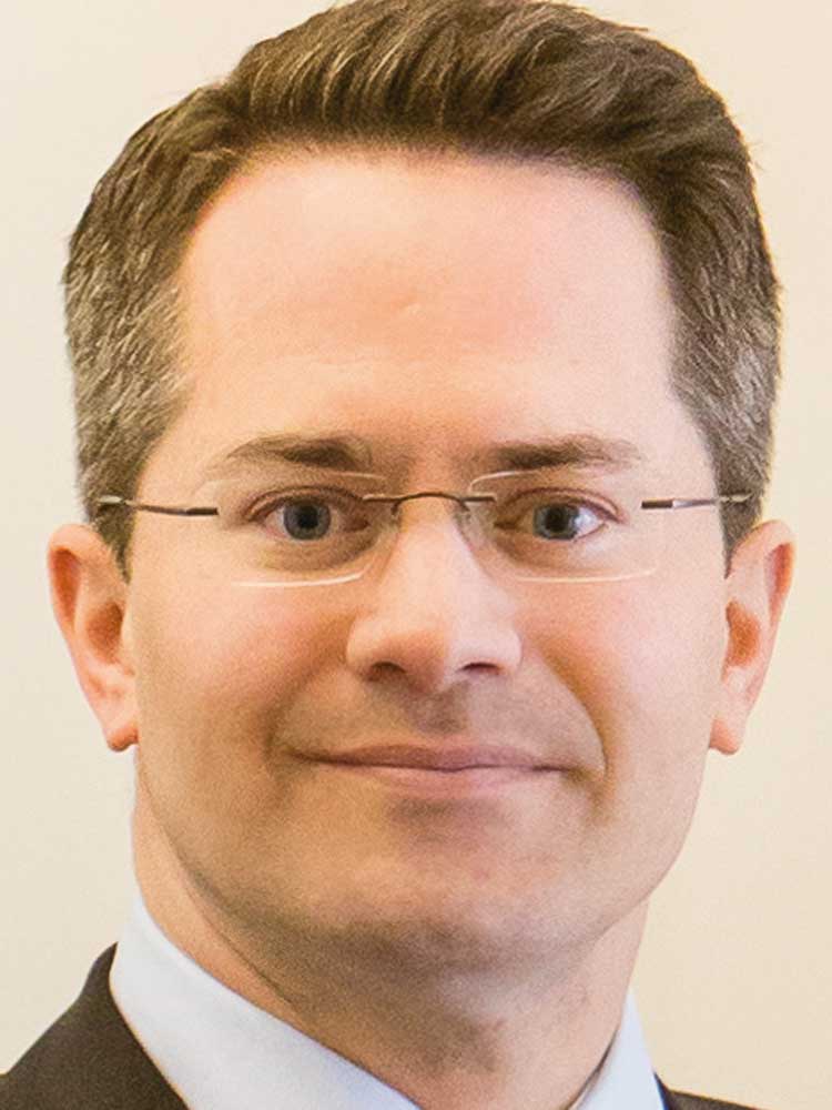 Axel-Rainer Hoffmann, Mitglied der Vorstände, Volkswohl Bund Versicherungen